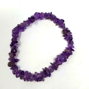 Amethyst Chip Bracelet Stretch  Purple Very Pretty